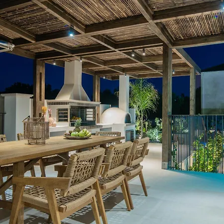 Villa Alexandros *